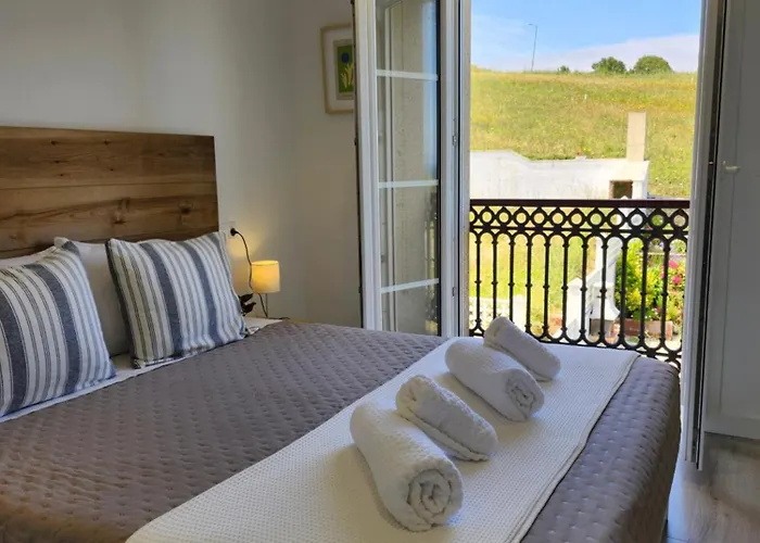 Costa Canido -